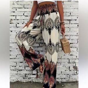 Chic Paisley Wide-Leg Pants